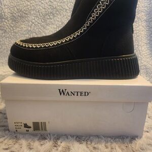 Wanted Kallie Black Boots with White Stitching